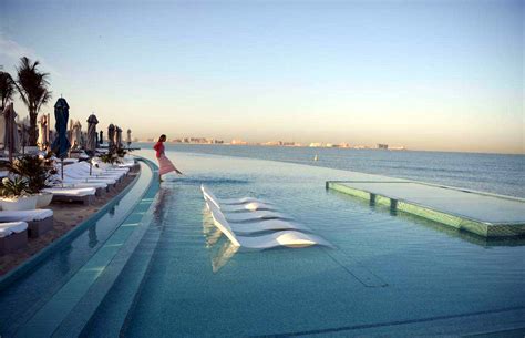 Burj Al Arab - beautiful Infinity Pools in Dubai, UAE