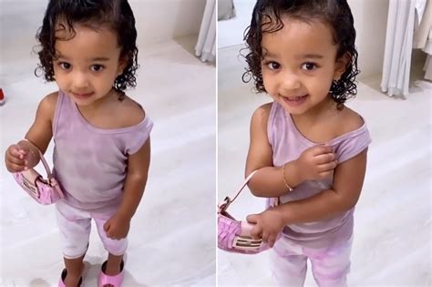 KUWTK: Kim Kardashian Posts Adorable Pic Of Chicago Dressed Like A ...