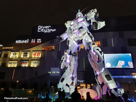 Life Sized Unicorn Gundam Statue Diver City Tokyo Plaza Odaiba