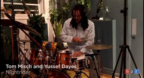 Drum identifying! Yussef Dayes : drums