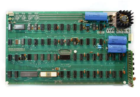 Why It's Rare; original Apple-1 computer up for auction: RR Auction