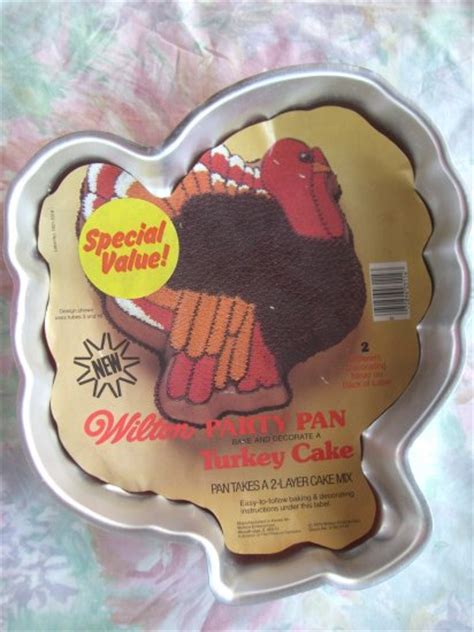 SOLD! Wilton Cake Pan Thanksgiving TURKEY Cake Pan & Insert #502-2634 1979