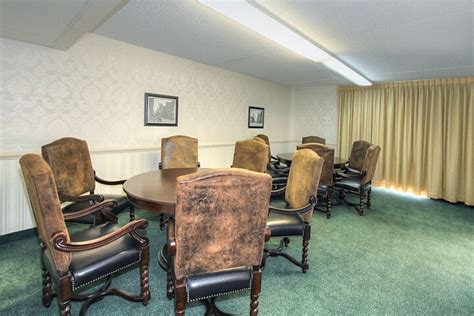 Clarion Hotel Philadelphia International Airport Essington | Bookonline.com