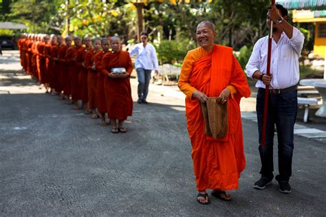 Dhammananda Bhikkhuni, 74, abbess at the Songdhammakalyani Monastery ...