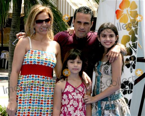 Photos and Pictures - Maurice Bernard & Family "Surf's Up" Premiere Mann's Village Theater ...