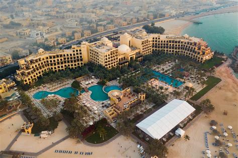 Hotel Hilton Ras Al Khaimah Beach Resort & Spa, Spojené arabské emiráty Ras Al Khaimah - 14 050 ...