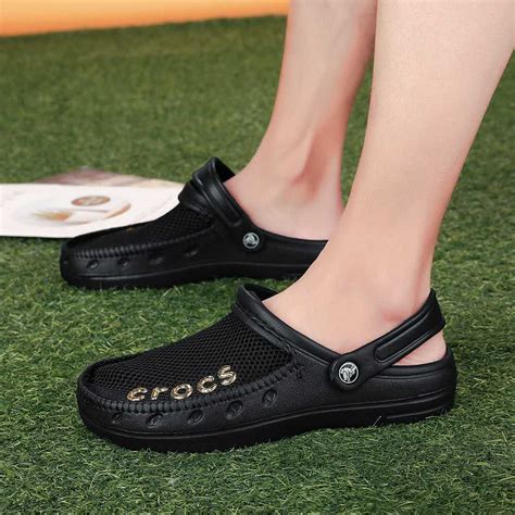 Crocs sandals for men's casual shoes comfort cotton crocs men's | Lazada PH