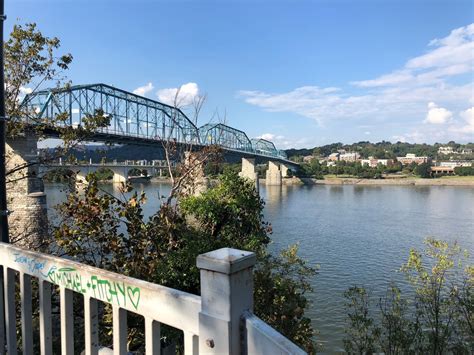 Abundant Family Living: The Chattanooga Riverwalk