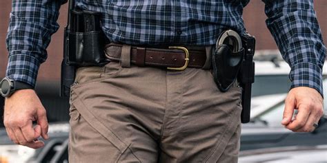 How to Set Up a Police Duty Belt | Tactical Gear Superstore | TacticalGear.com