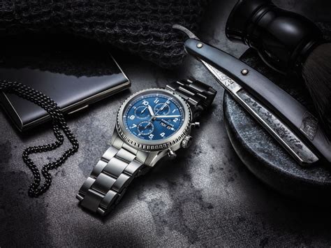 The NEW Breitling Navitimer 8 Collection #LegendaryFuture | SENATUS