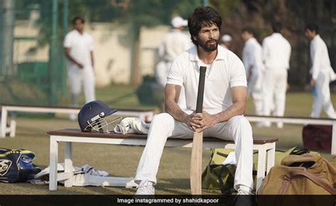 Jersey: For Shahid Kapoor, The Most "Embarrassing" Moment On Set Was Running With "Batting Pads On"