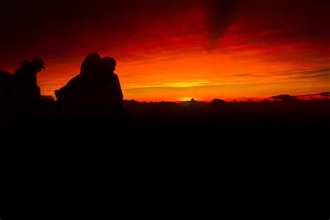 Daily Photo - Mount Kinabalu Sunrise | Richard Davis Photography