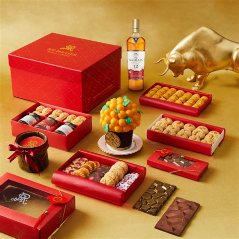 Chinese New Year 2021: Festive gift sets your loved ones (secretly) wants to receive | Buro 24/7 ...