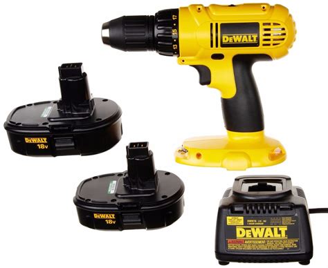 Dewalt Dc970k-2 18-volt Compact Drill/driver Kit - $ 3,499.00 en Mercado Libre