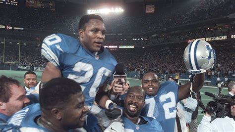 Barry Sanders retired from Detroit Lions and 'all hell broke loose'