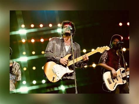 Bruno Mars dedicates special song to thank his Filipino fans | GMA ...