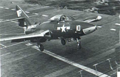 F9F-4 Panther Jet Crashes onto Hanger Deck - CREW STORIES - USS BENNINGTON