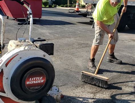 Asphalt Repair and Maintenance | Clean-Line Blacktop Sealing