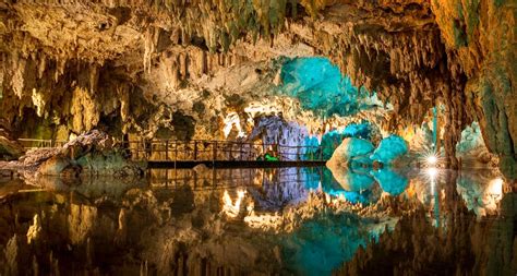 Discover the Beauty of Cenote Caracol: A Must-Visit Destination