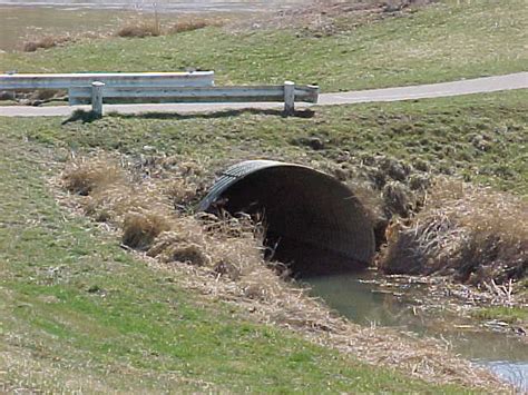 Culvert Design. Inlet and Outlet Control