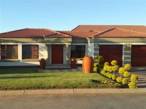 Butterfly Roof Houses In Limpopo - modern houses