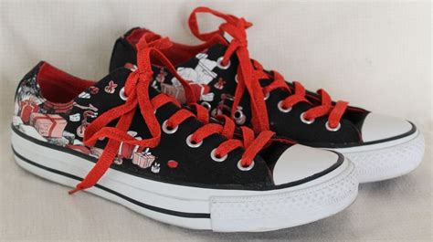 CONVERSE Dr Seuss "How The Grinch Stole Christmas" Sneakers Women's ...