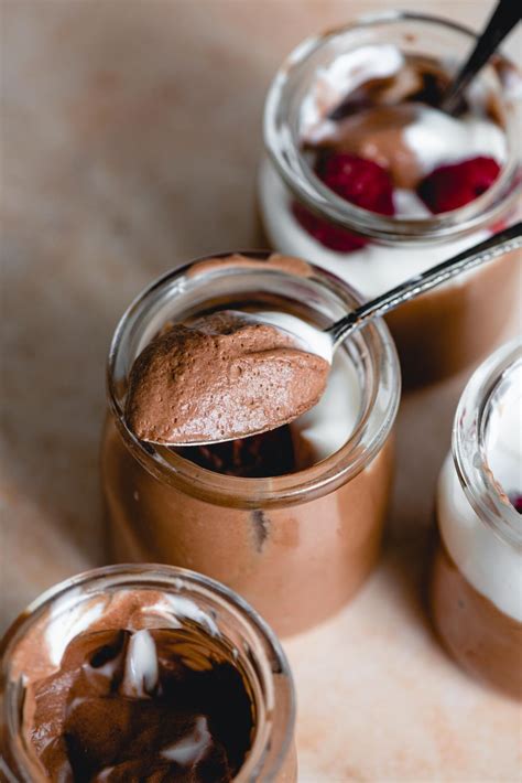 Aquafaba Chocolate Mousse - Running on Real Food