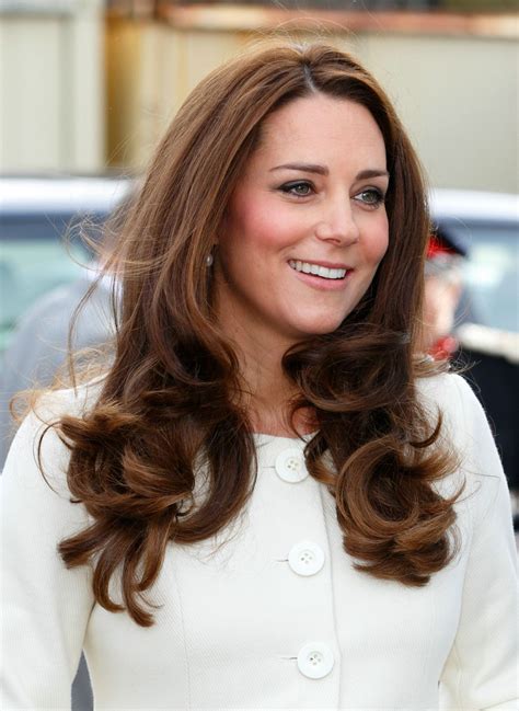 Kate Middleton's Makeup: Should She Change Her Eyeliner and Blush? | Glamour