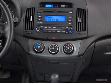 2009 Hyundai Elantra: 11 Interior Photos | U.S. News