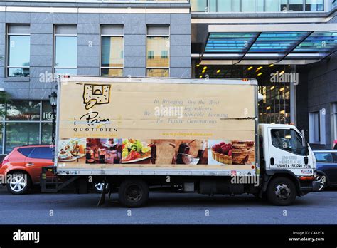 Food Delivery Truck High Resolution Stock Photography and Images - Alamy