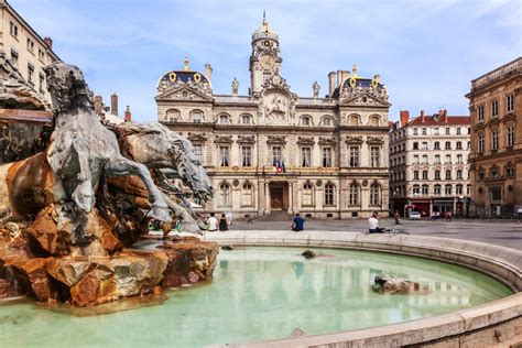 Top 10 Cities to Visit in France | The Best French City Breaks