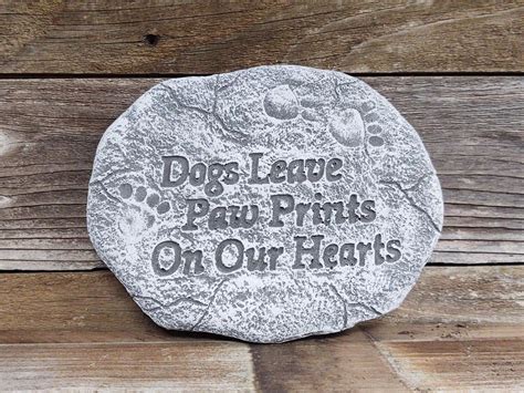 Memorial Garden Stone Dog Paw Print - E's Florals