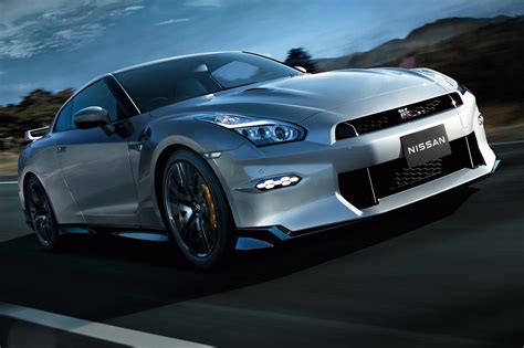 2025 Nissan GT-R Receives Final Updates for Potential Farewell | MotorTrends