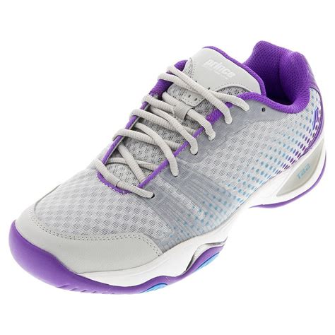 11 Best/Most Comfortable Tennis Shoes For Women 2022 - Her Style Code