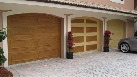 garage door materials