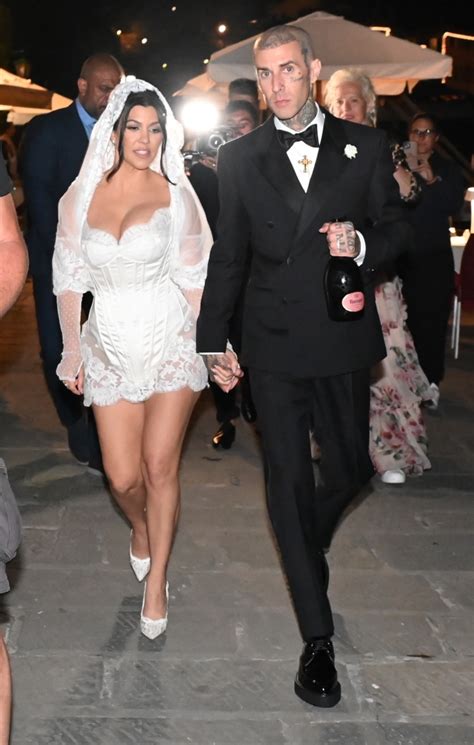 Kourtney and Travis' wedding meal goes viral for unfortunate portion ...