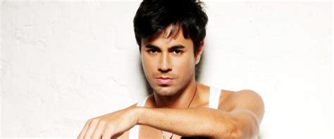 HERO Chords - Enrique Iglesias | E-Chords