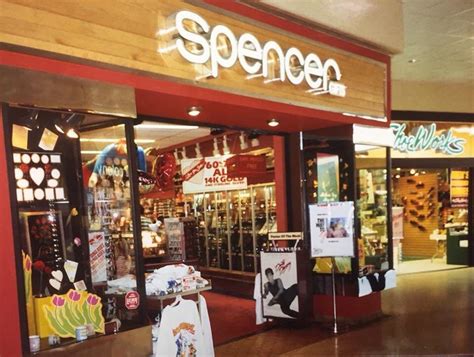 Spencer Gifts (Circa 1987) : r/80s