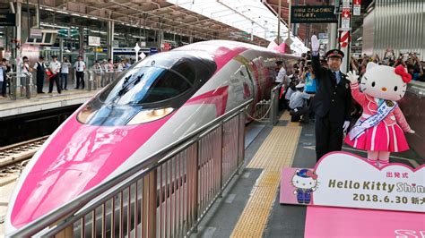 All aboard Hello Kitty: Pink bullet train debuts in Japan | CTV News