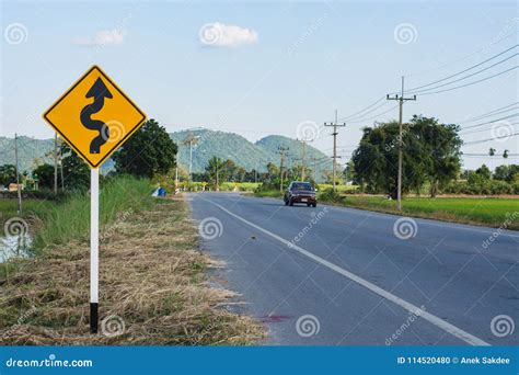 Traffic Sign on Country Road Editorial Image - Image of blue, mountain: 114520480