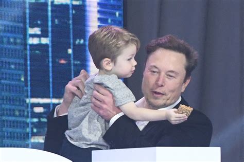 Elon Musk plays with his, Grimes’ 2-year-old son in rare pics