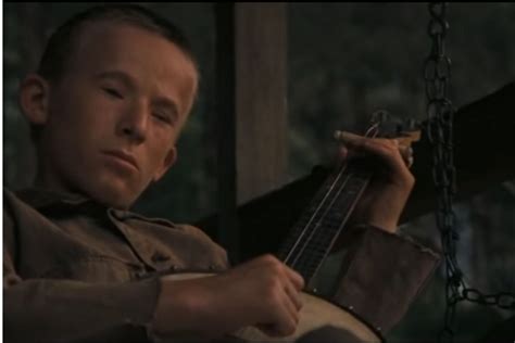 A Look Back at ‘Deliverance’s’ Iconic ‘Dueling Banjos’ Scene | Rare