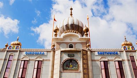 Y3 visit the Guru Nanak Gurdwara in Smethwick | st-clements-church-of-england-academy