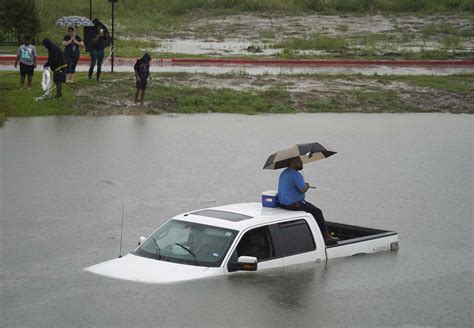 Flash flood emergency for parts of Harris County as Imelda batters ...