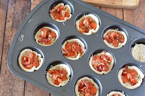 Mini Pizza Muffin Tin Appetizers