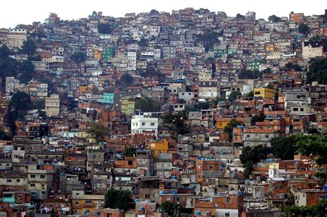 Are Rio de Janeiro's Favelas Safe?