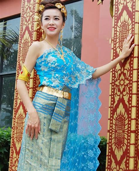 Asian Thai Laos Vietnam Dai Nation Folk dance Traditional dress blue ...