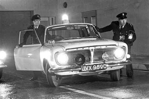 Best classic police cars | Guides | DesperateSeller.co.uk