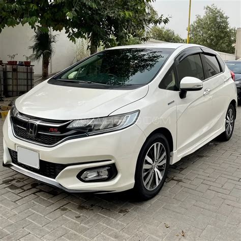 Honda Fit 1.5 Hybrid S Package 2022 for sale in Lahore | PakWheels