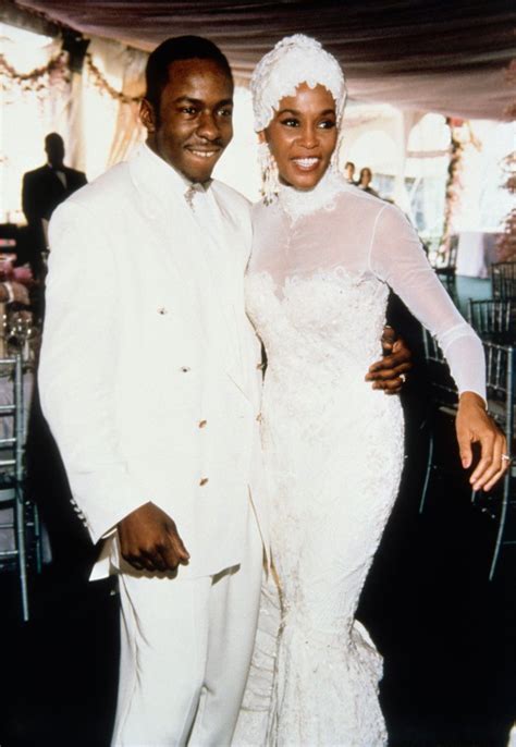 Whitney Houston's Wedding Dress, Personal Items to Be Auctioned